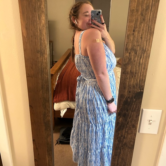 Blue and white maxi dress - Picture 3 of 3